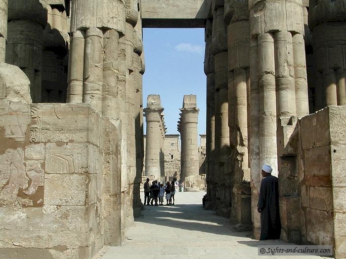 Temple of Luxor hypostyle-hall