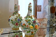 Meissen porcelain - vase with flowers