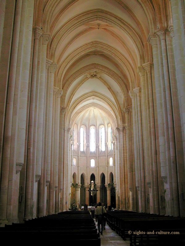 Alcobaca monastery, nave UNESCO world heritage