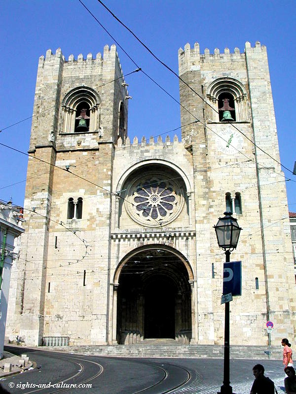 Lisbon - mediaeval cathedral