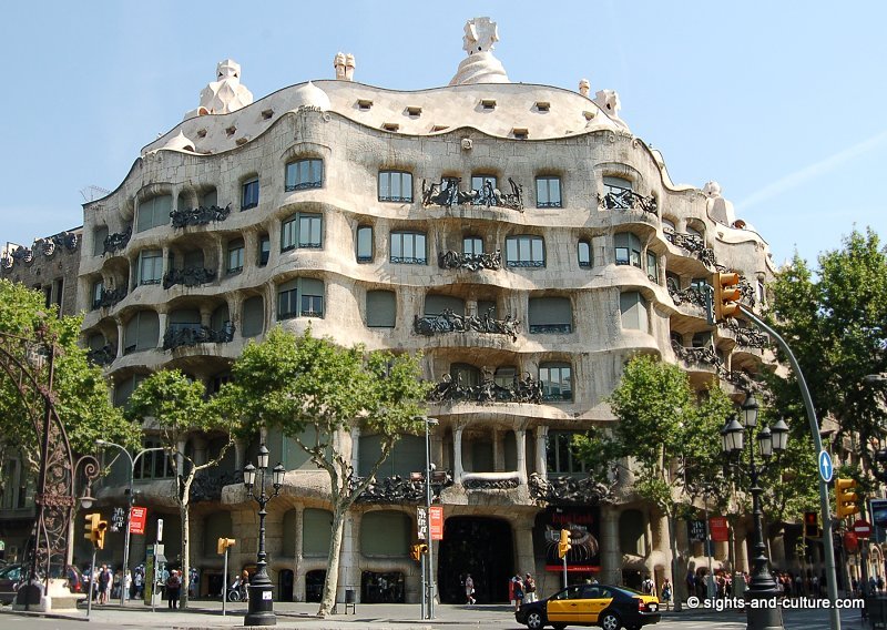 Barcelona Gaudi's Casa Mila (La Pedrera)