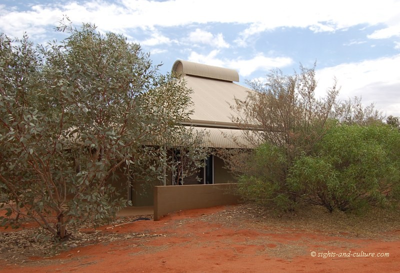 Outback Pioneer Resort: shuttle at the shopping center