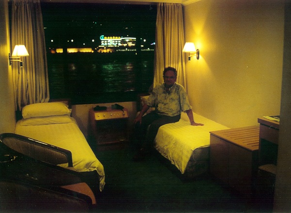 cruise ship Yangtze Pearl - cabin